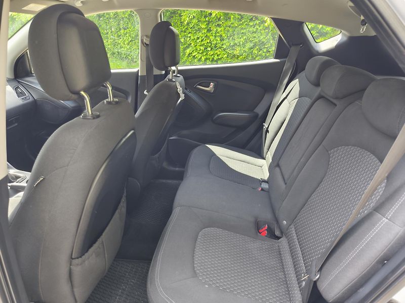 Hyundai ix35 2.0 CRDI - fotka 21 z 21
