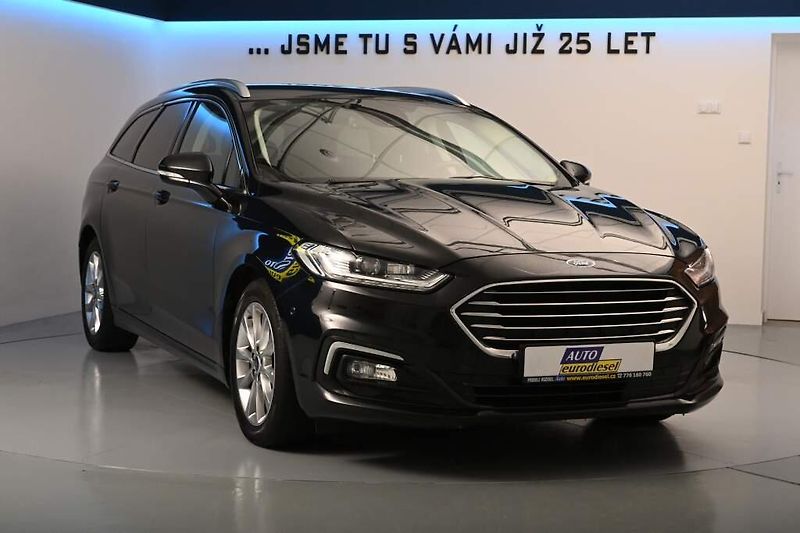 Ford Mondeo (2020) 2.0 LED ACC SONY 8AT ECOBLUE T - fotka 3 z 36
