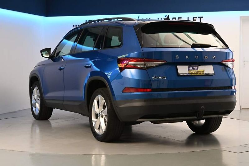 Škoda Kodiaq (2022) 2.0 DSG Matrix LED ACC Tažné K - fotka 7 z 36