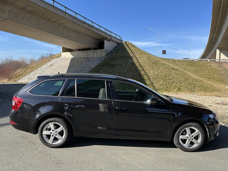 Škoda Octavia (2020) 2.0TDI NAVI*NEZ*TOPENÍ*TAŽNÉ ! - fotka 9 z 43