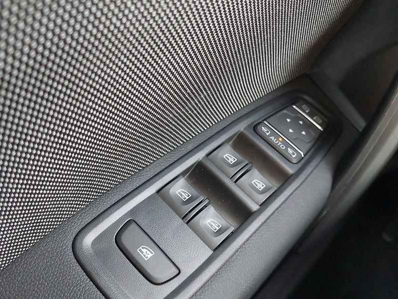 Nissan Townstar (2026) L1 1.3 DIG-T Automat, Tekna - fotka 13 z 20
