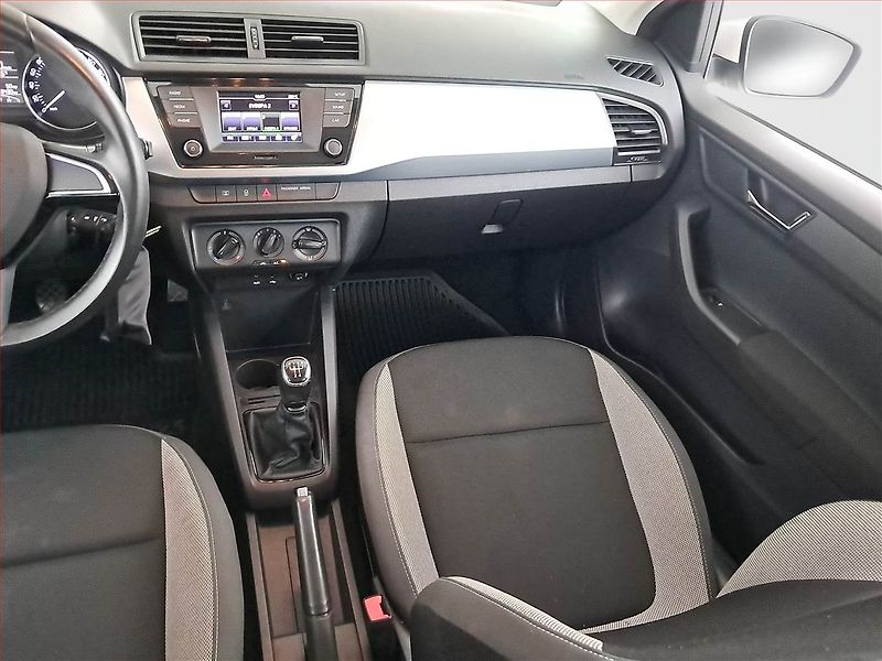 Škoda Fabia (2018) Ambition 1.4 TDI, Serv.kniha - fotka 8 z 16