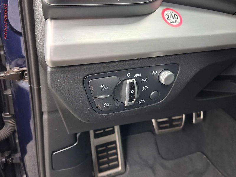 Audi Q5 (2018) 2.0 TFSi quattro, S-line, AT - fotka 15 z 21