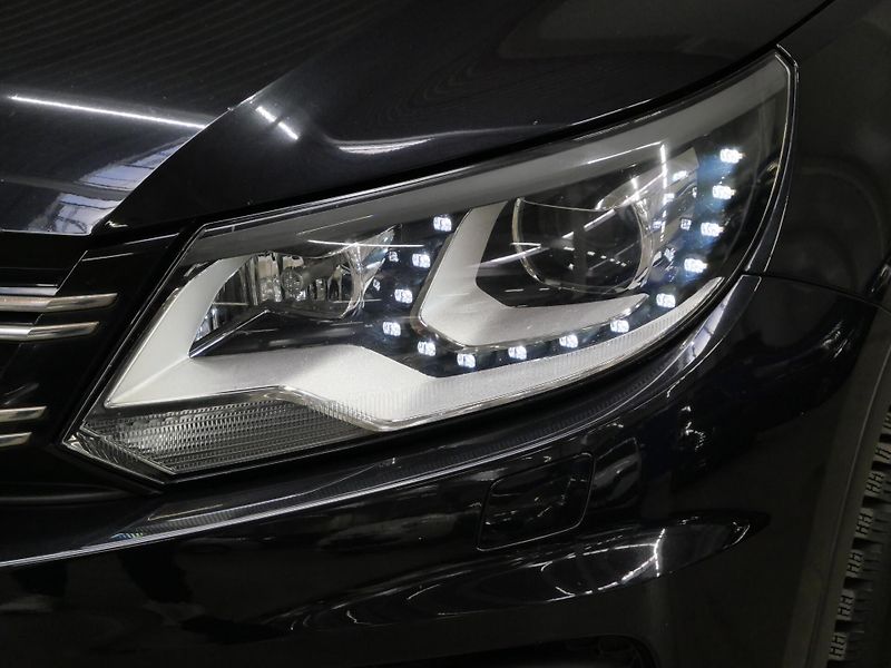 Volkswagen Tiguan - fotka 9 z 25