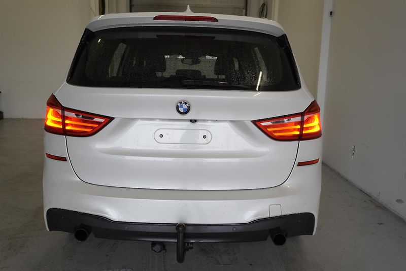 BMW Řada 2 GRAN TOURER XDRIVE M-SPORT AUT - fotka 6 z 29