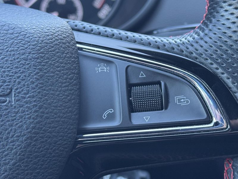 Škoda Octavia (2018) III RS230 2.0TSi MAN, ACC, AFS - fotka 29 z 49