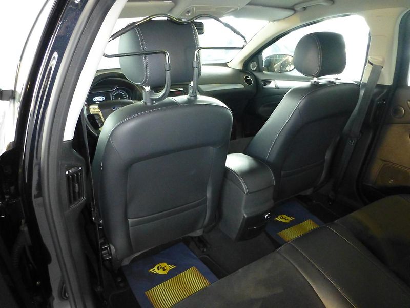Ford Mondeo (2012) 2,0TDCI-120KW****ALU**TAŽNÉ - fotka 18 z 28