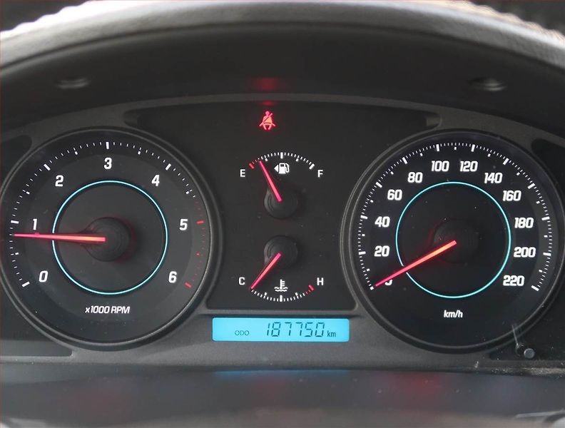 Chevrolet Captiva (2012) 2.2 CDTi, 4X4, Serv.kniha - fotka 11 z 19