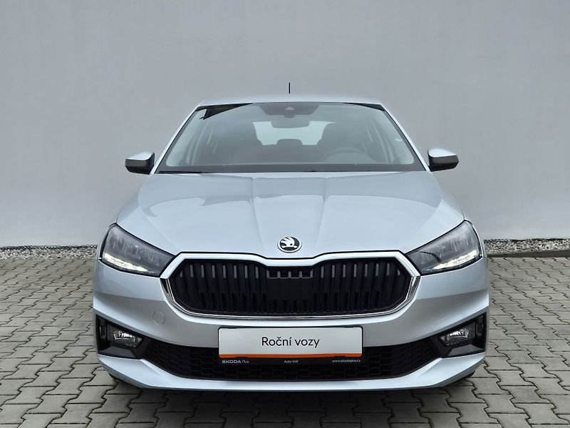 Škoda Fabia Selection 1.0 TSI 70 kW - fotka 4 z 27