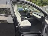Tesla Model Y RWD 220kw TZ 92,5 % - náhled 16