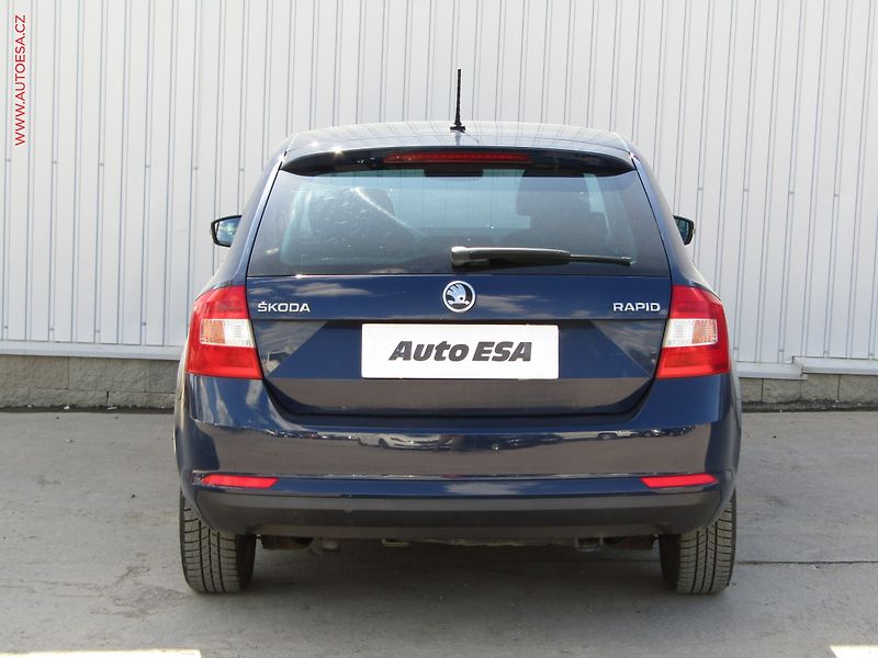 Škoda Rapid (2015) 1.2TSi, ČR, Ambition, TZ - fotka 5 z 14