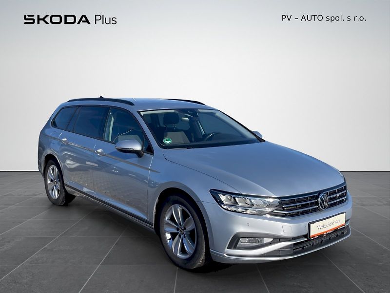 Volkswagen Passat (2023) 2.0 TDI 110 kW DSG ConceptLine - fotka 26 z 33