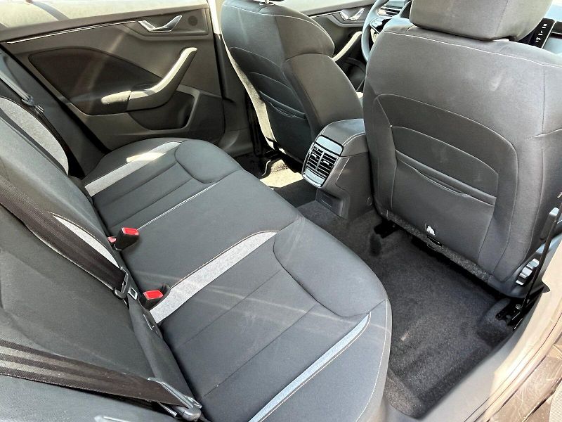 Škoda Kamiq (2025) 1.0 TSI 85kW Selection - fotka 15 z 27