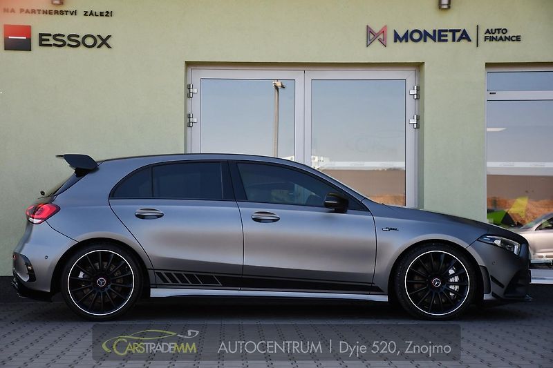 Mercedes-Benz Třídy A A 35 AMG 4MATIC AERO - fotka 6 z 55