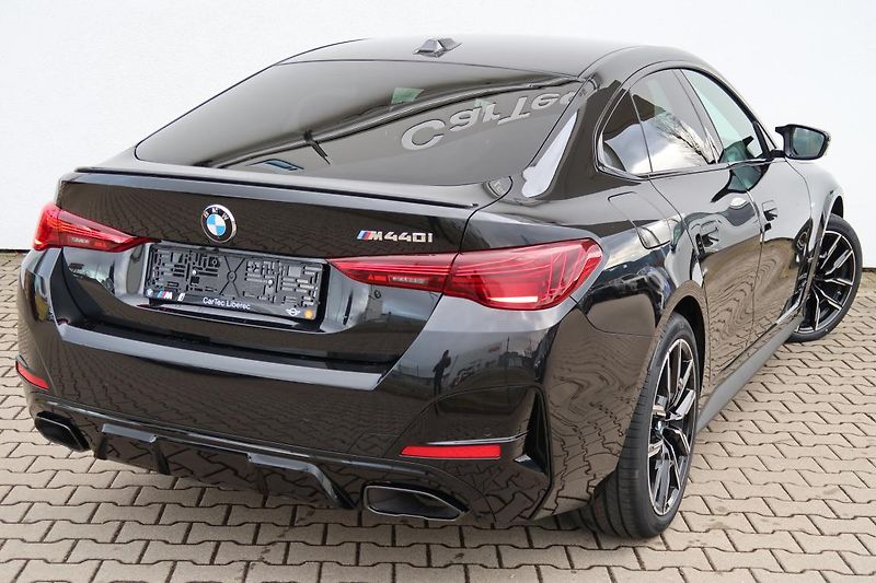 BMW Řada 4 M440i xDrive Gran Coupé - fotka 3 z 6