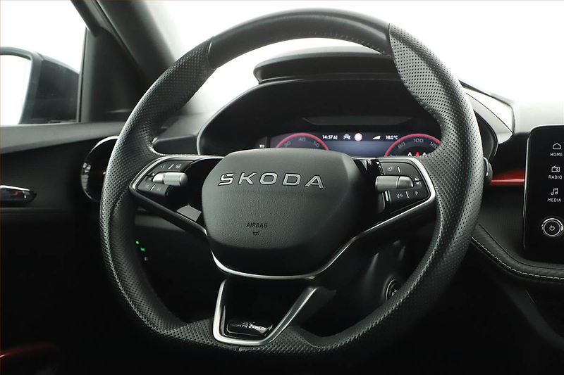 Škoda Fabia (2025) 1.5 TSI, MONTE CARLO, 1.5TSI - fotka 20 z 21