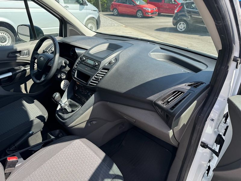 Ford Transit Connect (2023) Trend 1.5 TDCI 74kW L2 - fotka 24 z 27