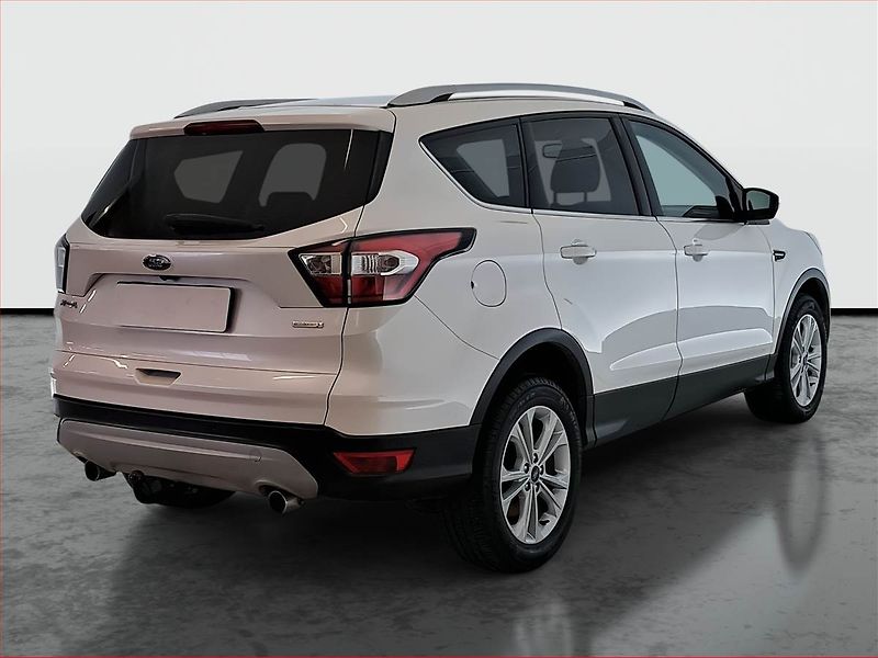 Ford Kuga (2017) Titanium 1.5 EcoBoost, ČR - fotka 5 z 20