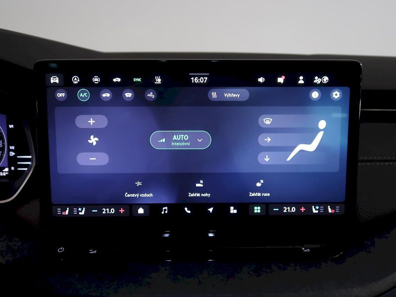 Škoda Octavia (2026) TOP SELECTION 2.0TDI 110KW DSG - fotka 26 z 47