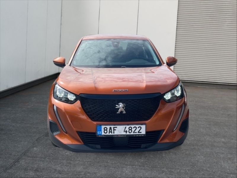 Peugeot 2008 1,2 PT 100 Active - fotka 2 z 11