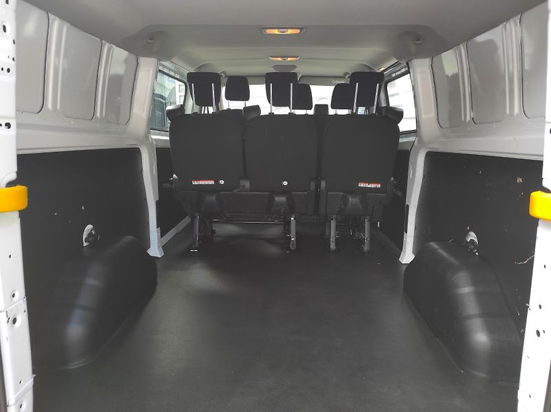 Ford Transit Custom 2,0EcoBlue mHev, L2, 6 míst,TZ - fotka 34 z 46