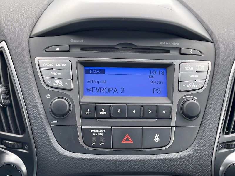 Hyundai ix35 (2014) 1.7 CRDI 85 kW - fotka 14 z 26