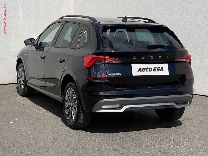 Škoda Kamiq (2023) 1.5 TSi, Ambition, LED - fotka 6 z 17