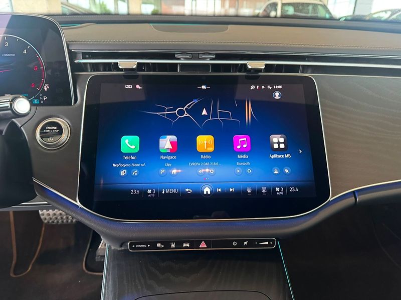 Mercedes-Benz Třídy E 220d 4M kombi - fotka 15 z 21