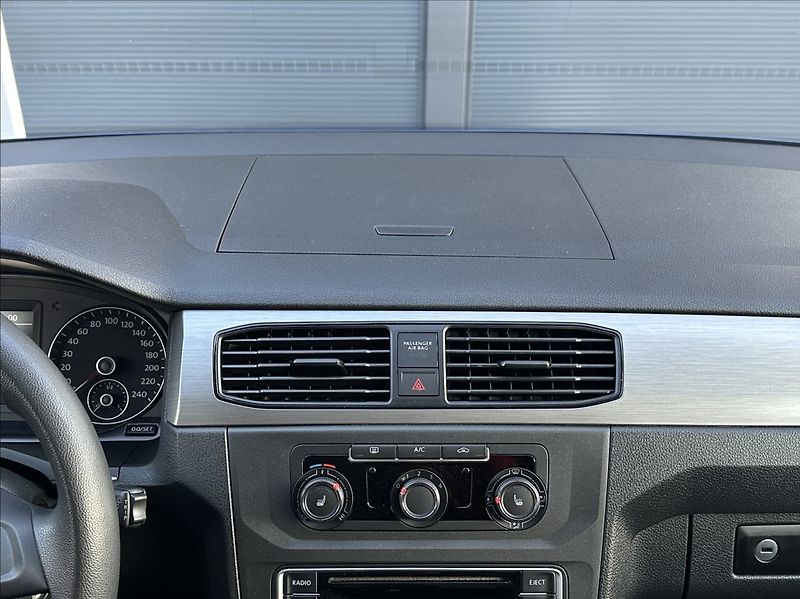 Volkswagen Caddy 2,0 TDI 122PS  Maxi Trend-7 4x - fotka 26 z 53