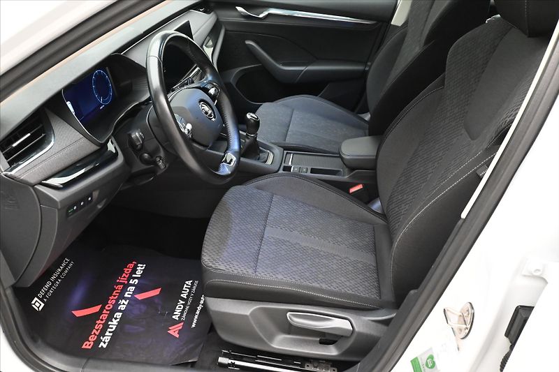 Škoda Octavia 2,0 TDI 85kW Style Záruka až 5 - fotka 13 z 31