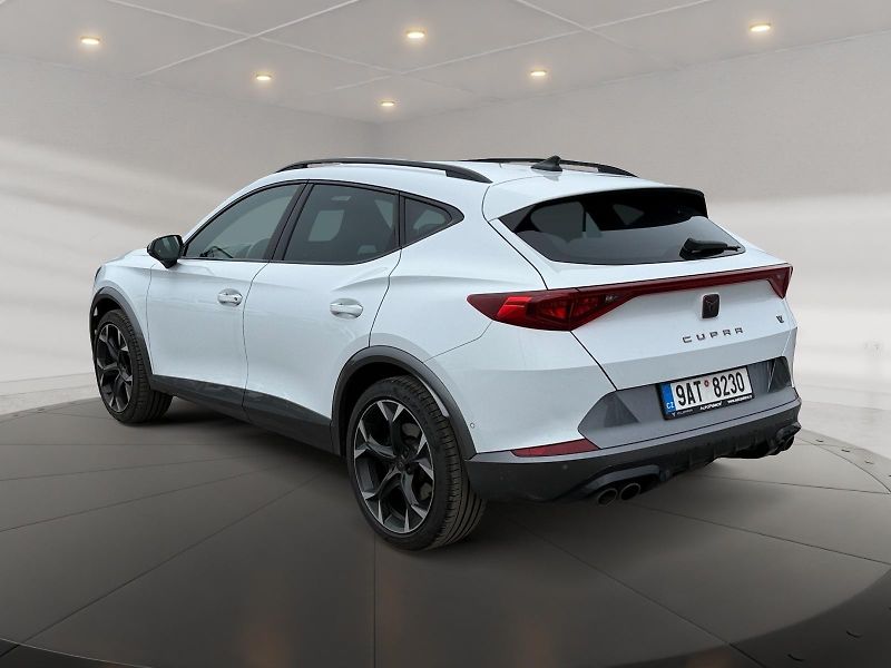 Cupra Formentor (2023) VZ 2.0TSI 228kW CZ DPH - fotka 4 z 11