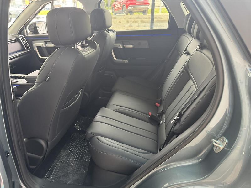 Jaecoo 7 (2026) 1,6 TGDi LUXURY FWD - fotka 8 z 14