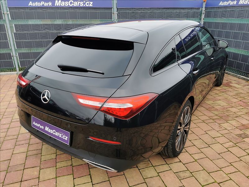 Mercedes-Benz CLA 200 d Shooting Brake - fotka 5 z 21