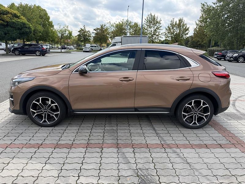 Kia XCeed (2022) 1.6Crdi Mhev Black Edition  - fotka 2 z 16