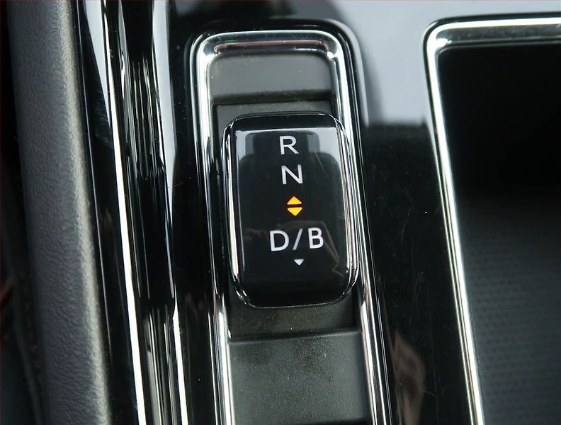 Škoda Enyaq (2021) iV 80 (82 kWh), SoH 89% - fotka 13 z 19