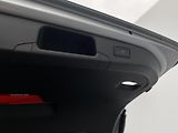 Škoda Superb Combi 2,0 TDI L&K 4x4 DSG - náhled 29
