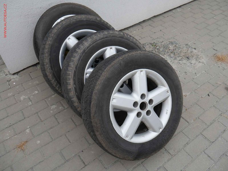 Nissan X-Trail (2004) 2.2 dCi, ČR - fotka 18 z 18
