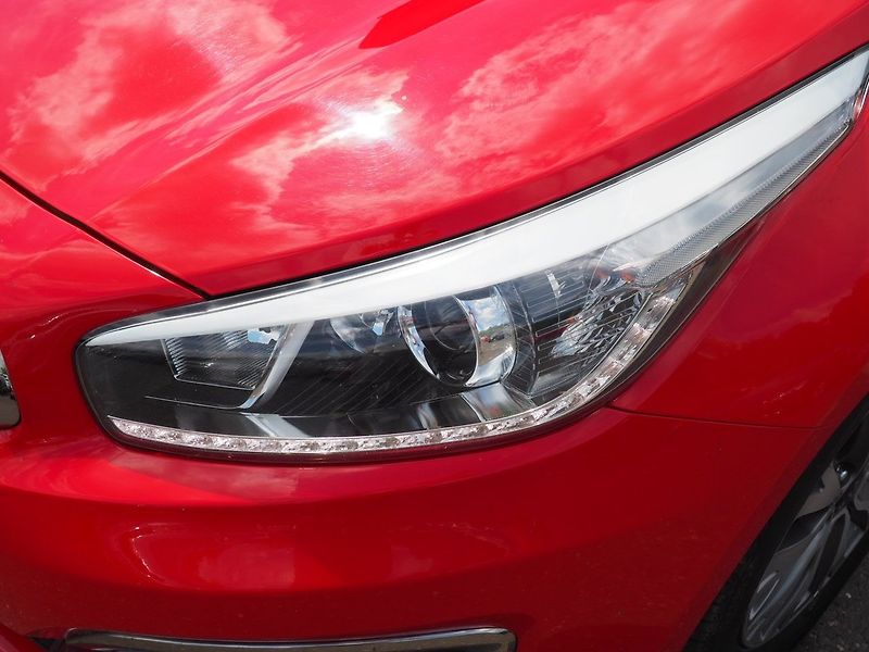 Kia Ceed (2018) 1.6 CRDi, 100 kW, 1. Maj ČR - fotka 7 z 43
