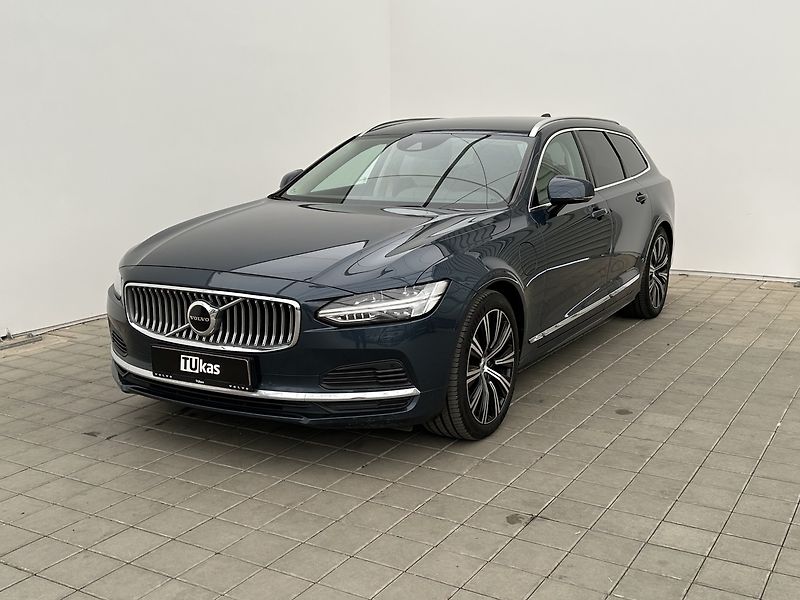 Volvo V90 2.0 Recharge 4x4 Inscription - fotka 1 z 29