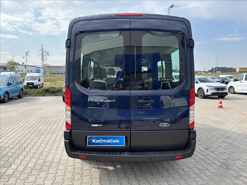 Ford Transit 2,0 EcoBlue Mhev L2 96kW - fotka 4 z 36