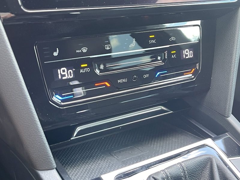 Volkswagen Arteon Shooting Brake (2022) R-Line 2.0 TDI 147 kW 4MOT DSG - fotka 12 z 35