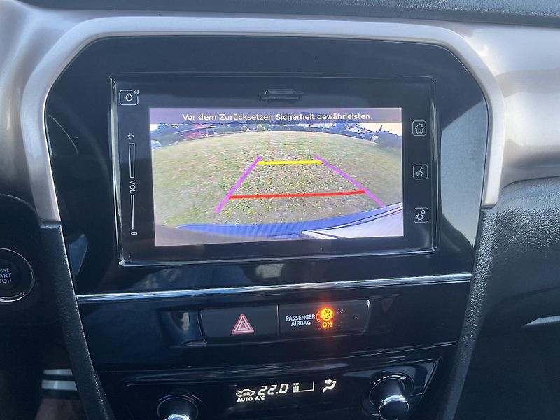 Suzuki Vitara 1,6 88KW,4x4,NAVI,PANORAMA - fotka 47 z 47