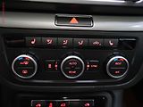 Volkswagen Sharan (2013) 2.0. TDI, servis.kniha, DSG - náhled 17
