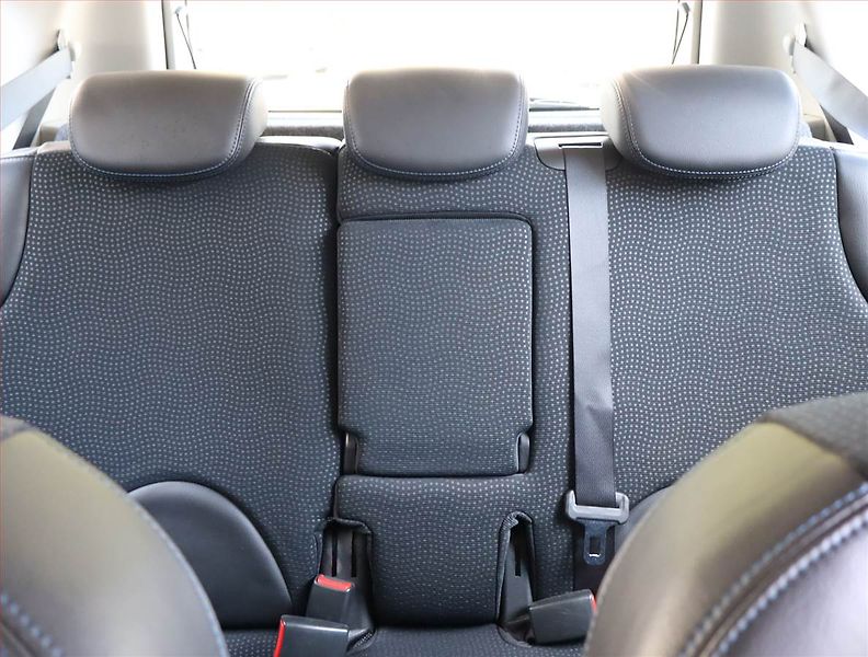 Nissan Note (2012) 1.4, Tempomat - fotka 10 z 17