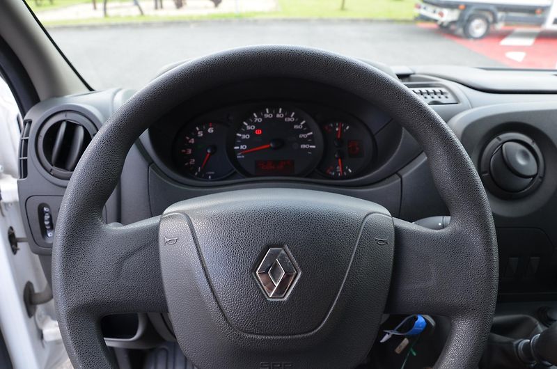 Renault Master (2019) dCi110 L1H1P1 COOL - fotka 9 z 13