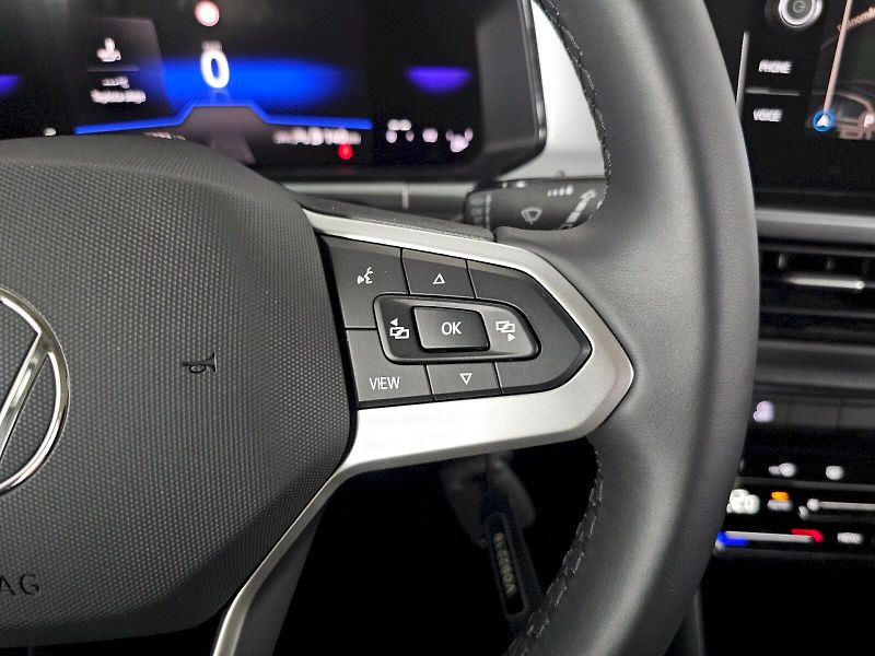 Volkswagen T-Roc (2025) 1.0TSI 85kW LIFE WEBASTO - fotka 9 z 29