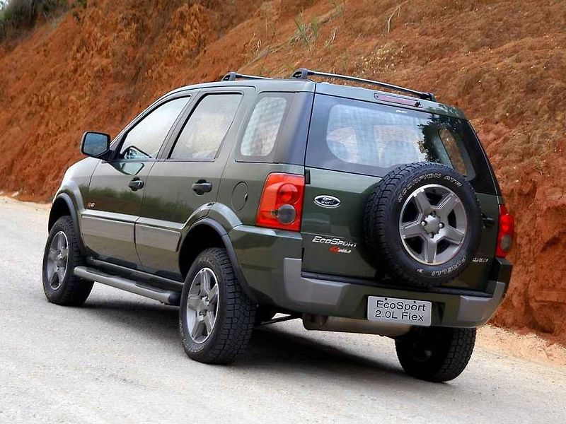 Ford nabízel svůj EcoSport celkem se čtyřmi motory.