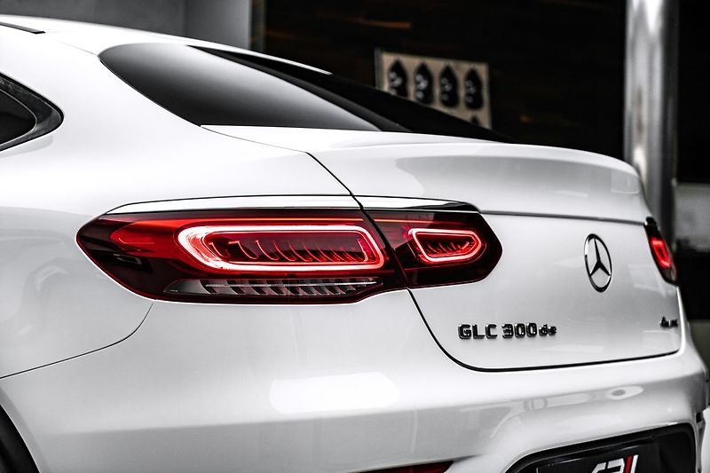 Mercedes-Benz GLC de 4MATIC Coupe AMG - fotka 9 z 19