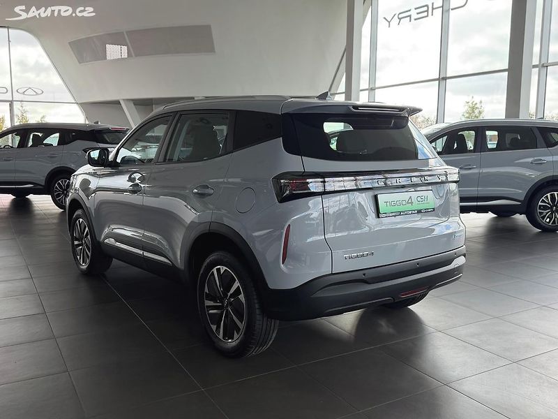Chery Tiggo 4 HEV (2026) 1.5 HEV COMFORT 120 kW - fotka 4 z 7