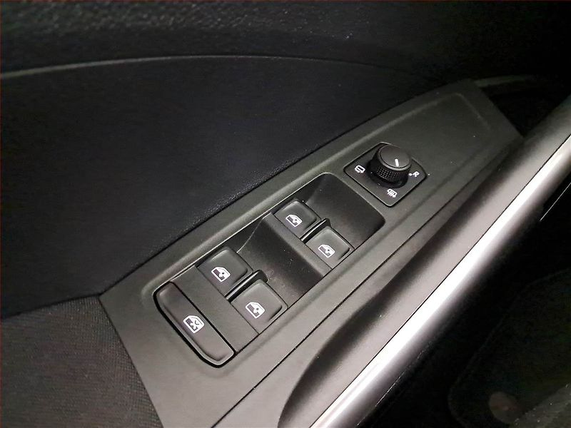 Škoda Fabia (2024) Top Selection 1.0 TSI, ČR - fotka 16 z 16